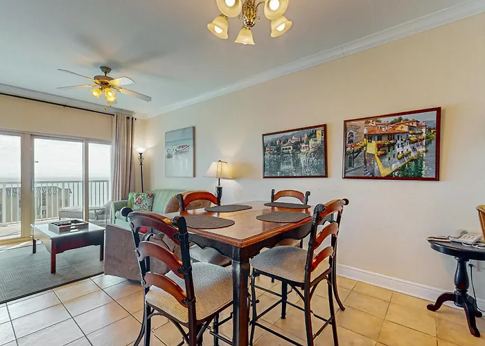 Apartment Crystal Tower 1107